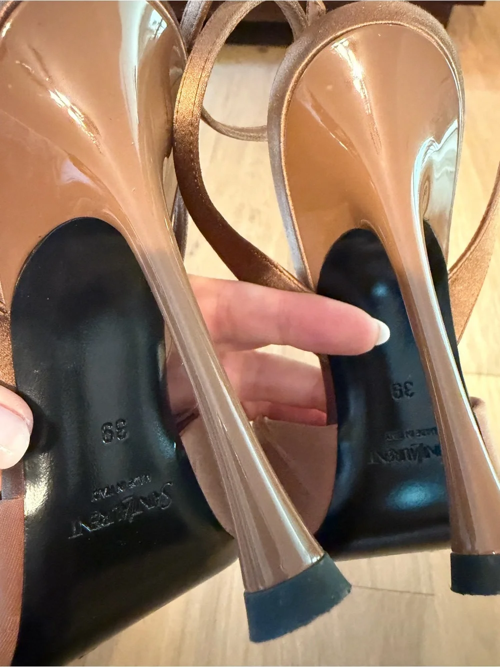 Saint Laurent Lola Brown High Heel Slingback Sandals with Knotted Accent - Picture 3 of 3
